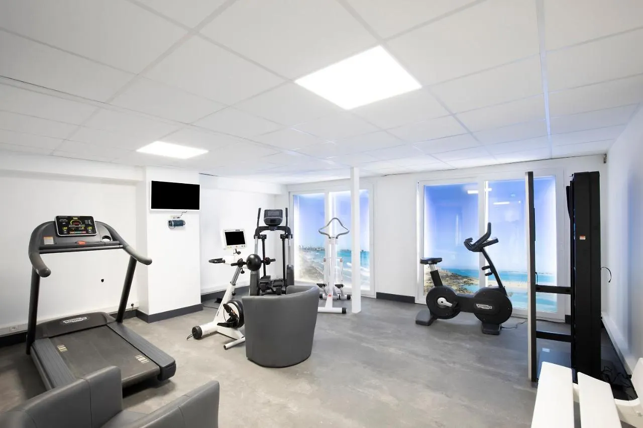 Hotel Kyriad Saint Malo Centre Plage 3*, Saint-Malo