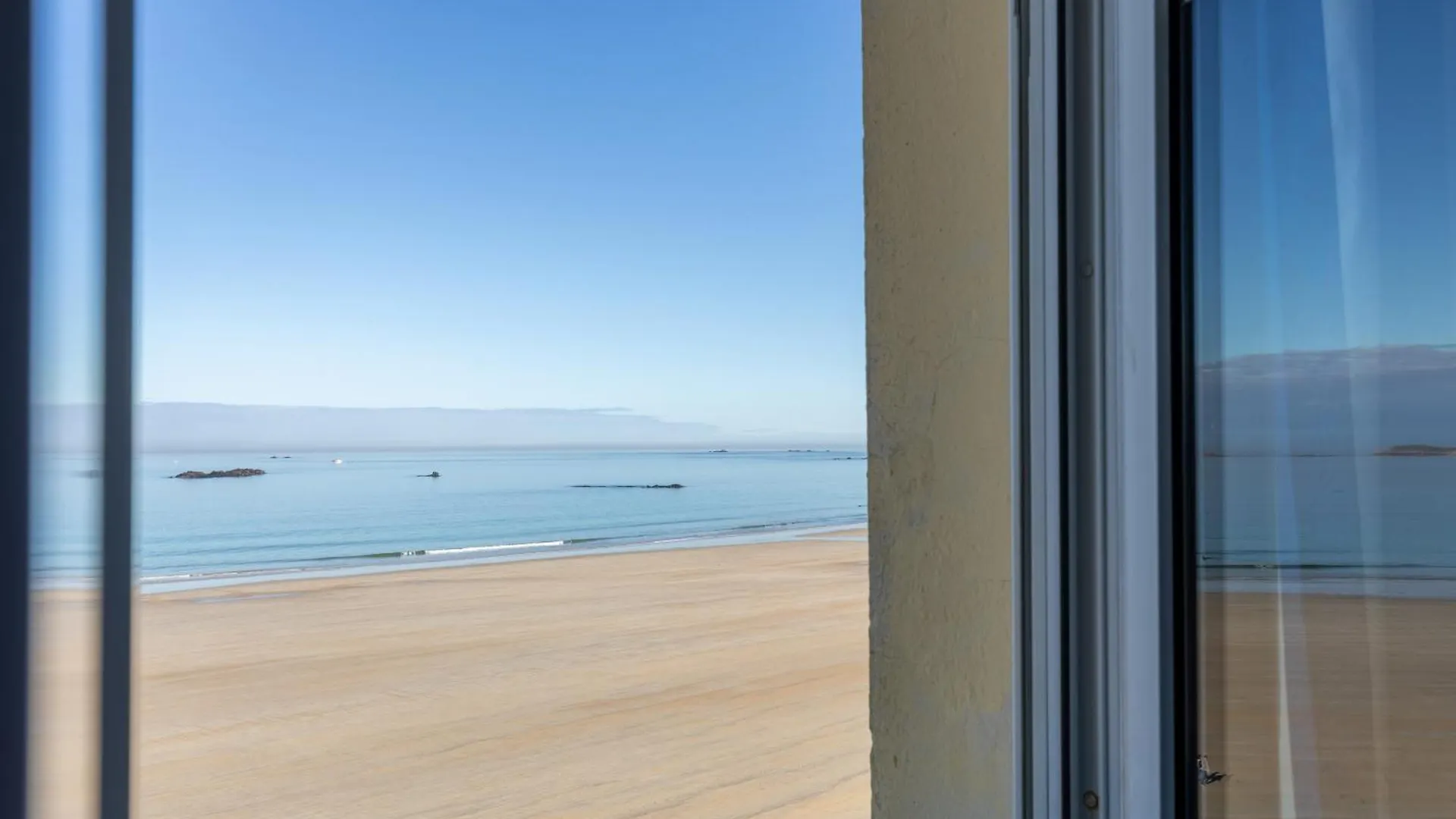 Hotel Kyriad Saint Malo Centre Plage 3*, Saint-Malo France